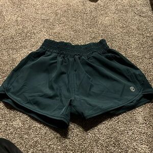 Born primitive shorts